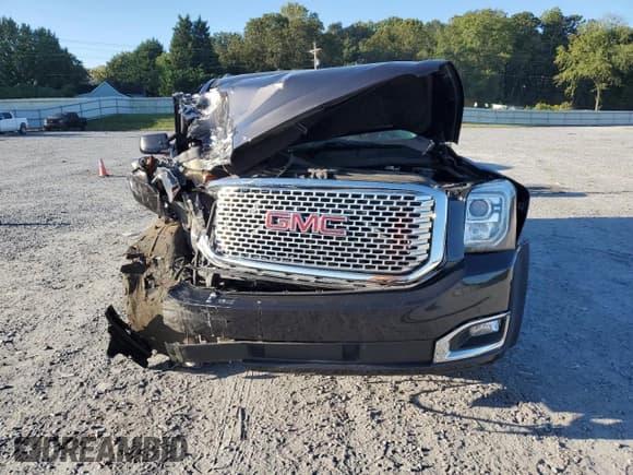 ✅ 2016 GMC Yukon Denali • VIN: 1GKS2CKJ4GR350574 • Lot: 84559845. Listed on Copart with Not provided. Free auction sales archive from the USA and detailed vehicle history report at DreamBid. Image 5.