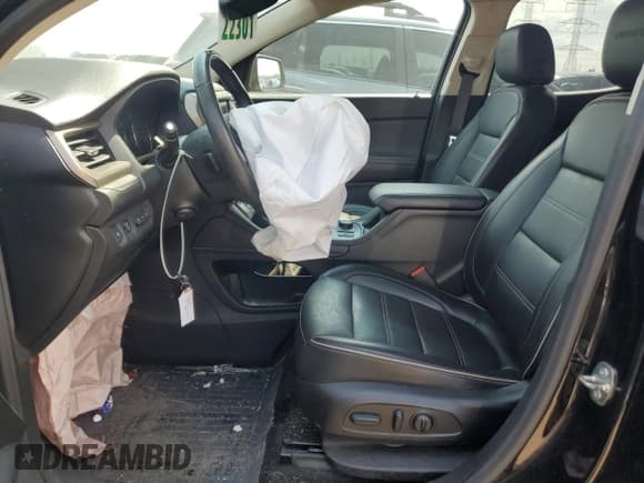 ✅ 2022 GMC Acadia Denali • VIN: 1GKKNXL41NZ142737 • Lot: 68825405. Listed on Copart with 54,008 mi. Free auction sales archive from the USA and detailed vehicle history report at DreamBid. Image 7.