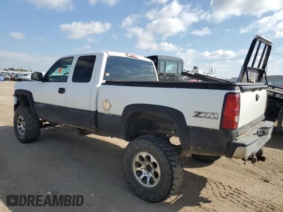 ✅ 2007 Chevrolet Silverado 1500 LT1 • VIN: 1GCEK19Z47Z111552 • Lot: 72235324. Listed on Copart with 251,471 mi. Free auction sales archive from the USA and detailed vehicle history report at DreamBid. Image 2.