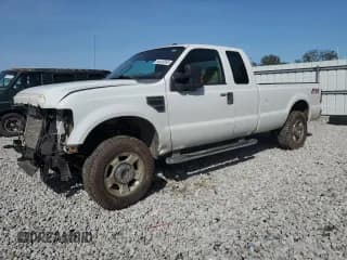 ✅ 2010 Ford F-250 XL • VIN: 1FTSX2B51AEA56414 • Lot: 54425955. Wystawiony na Copart z przebiegiem 84 432 mil. Bezpłatny archiwum sprzedaży aukcyjnych z USA i szczegółowy raport historii pojazdu na DreamBid. Zdjęcie 1.