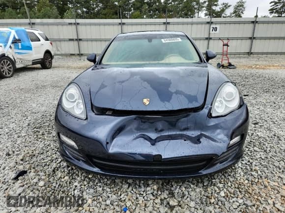 ✅ 2011 Porsche Panamera • VIN: WP0AA2A78BL017154 • Лот: 84988895. Опубликован ранее на Copart с пробегом 151 384 миль. Бесплатный доступ к архиву аукционных продаж из США и подробный отчёт об истории автомобиля на DreamBid. Изображение 5.