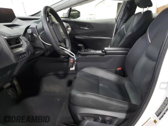 2024 Toyota Prius Limited with VIN JTDADABU8R3019468, listed as a Copart auction lot 82739715 with 8,608 mi miles and Salvage title. Bid and sale history available at DreamBid. Image 7.