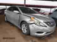 2013 Hyundai Sonata GLS с VIN 5NPEB4AC9DH731647, выставлен на аукционе IAAI как лот 43401285 с пробегом 119 476 миль миль и . История ставок и продаж доступна на DreamBid. Изображение 1.