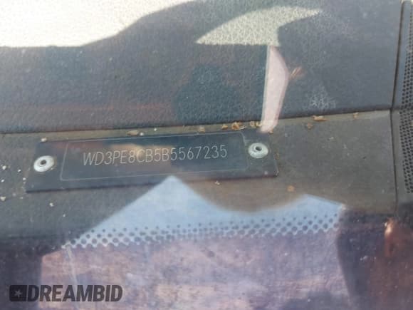 ✅ 2011 Mercedes-Benz Sprinter Cargo • VIN: WD3PE8CB5B5567235 • Лот: 42972008. Опубликован ранее на IAAI с пробегом 511 528 миль. Бесплатный доступ к архиву аукционных продаж из США и подробный отчёт об истории автомобиля на DreamBid. Изображение 4.