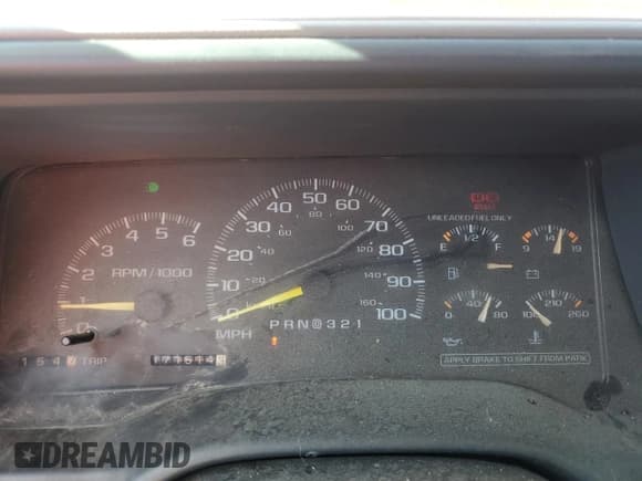 ✅ 1997 Chevrolet Silverado 1500 • VIN: 1GCEK14R4VZ114570 • Lot: 82647415. Listed on Copart with 171,514 mi. Free auction sales archive from the USA and detailed vehicle history report at DreamBid. Image 9.