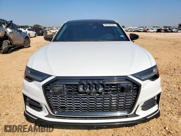 ✅ 2019 Audi A6 Prestige • VIN: WAUM2AF24KN045326 • Lot: 80149765. Wystawiony na Copart z przebiegiem 69 963 mil. Bezpłatny archiwum sprzedaży aukcyjnych z USA i szczegółowy raport historii pojazdu na DreamBid. Zdjęcie 5.