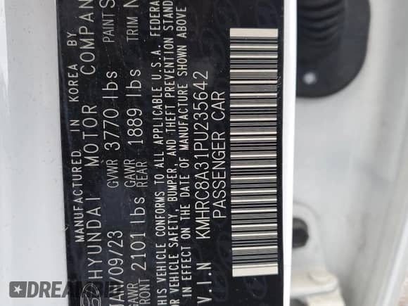 2023 Hyundai Venue Limited with VIN KMHRC8A31PU235642, listed as a Copart auction lot 86133125 with 31,218 mi miles and Salvage title. Bid and sale history available at DreamBid. Image 14.