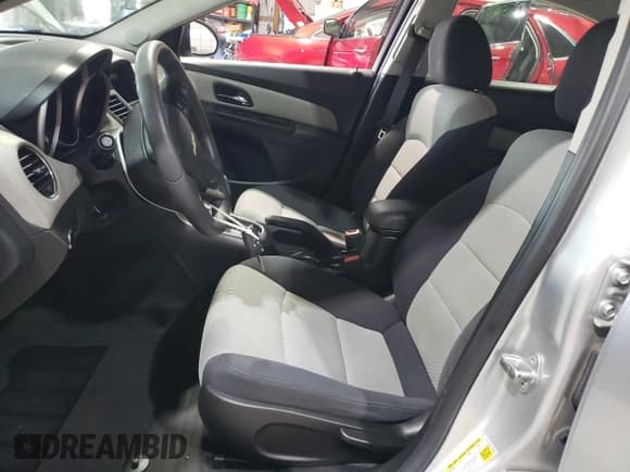 ✅ 2013 Chevrolet Cruze LS • VIN: 1G1PA5SH8D7184542 • Lot: 90724145. Listed on Copart with 85,426 mi. Free auction sales archive from the USA and detailed vehicle history report at DreamBid. Image 7.