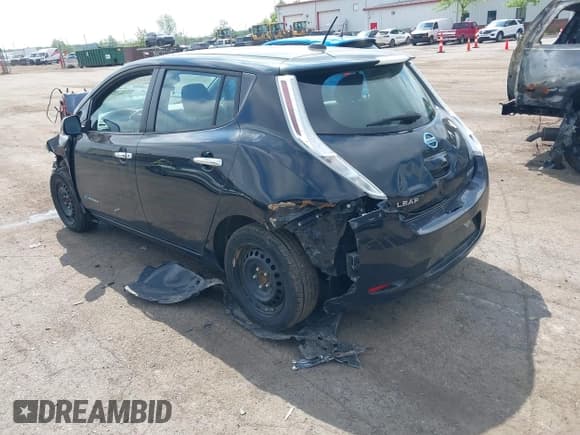 ✅ 2015 Nissan LEAF SL • VIN: 1N4AZ0CP4FC310622 • Lot: 42263795. Listed on IAAI with Not provided. Free auction sales archive from the USA and detailed vehicle history report at DreamBid. Image 3.