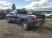 2004 Chevrolet Silverado 1500 Work Truck z VIN 1GCEK14V64Z133889, wystawiony jako Copart lot #67903994 z przebiegiem 118 023 mil mil oraz Czysty tytuł • Clean title. Historia ofert i sprzedaży dostępna na DreamBid. Obrazek 2.