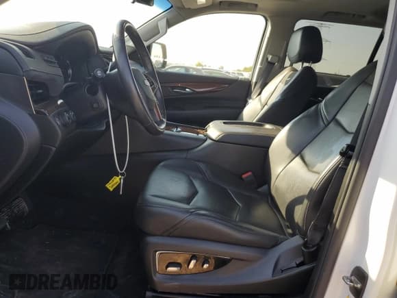 ✅ 2018 Cadillac Escalade Luxury • VIN: 1GYS4BKJXJR239030 • Lot: 84462915. Listed on Copart with 86,048 mi. Free auction sales archive from the USA and detailed vehicle history report at DreamBid. Image 7.