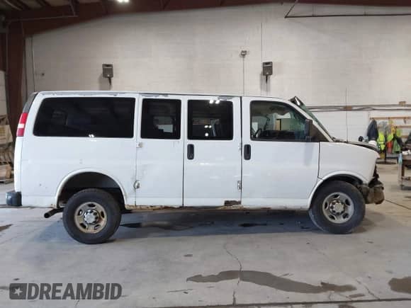 2010 Chevrolet Express Passenger LS с VIN 1GAZGPDG7A1166426, выставлен на аукционе IAAI как лот 43136594 с пробегом 80 071 миль миль и . История ставок и продаж доступна на DreamBid. Изображение 13.