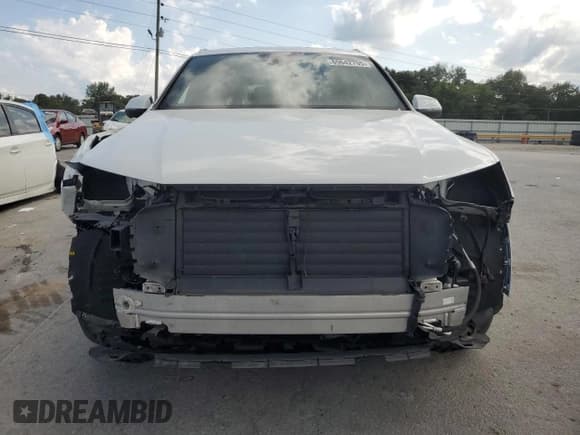 ✅ 2021 Audi Q7 Premium Plus • VIN: WA1LJAF74MD036500 • Lot: 69642795. Wystawiony na Copart z przebiegiem 39 803 mil. Bezpłatny archiwum sprzedaży aukcyjnych z USA i szczegółowy raport historii pojazdu na DreamBid. Zdjęcie 5.