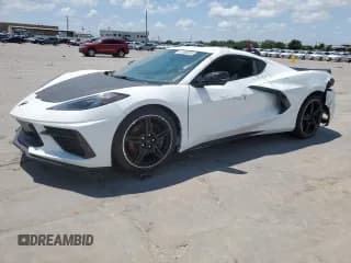 ✅ 2023 Chevrolet Corvette 2LT • VIN: 1G1YB2D40P5101955 • Lot: 61960655. Wystawiony na Copart z przebiegiem 21 419 mil. Bezpłatny archiwum sprzedaży aukcyjnych z USA i szczegółowy raport historii pojazdu na DreamBid. Zdjęcie 1.