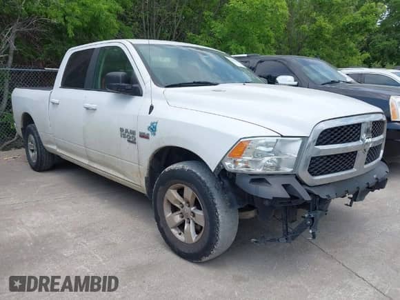 2019 Ram 1500 Big Horn z VIN 1C6RR6TT1KS593811, wystawiony jako IAAI lot #42006658 z przebiegiem 169 121 mil mil oraz . Historia ofert i sprzedaży dostępna na DreamBid. Obrazek 1.