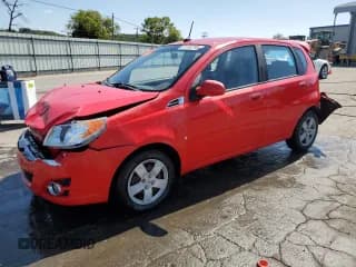 ✅ 2009 Pontiac G3 • VIN: KL2TD66E49B647853 • Lot: 81553795. Wystawiony na Copart z przebiegiem 73 958 mil. Bezpłatny archiwum sprzedaży aukcyjnych z USA i szczegółowy raport historii pojazdu na DreamBid. Zdjęcie 1.