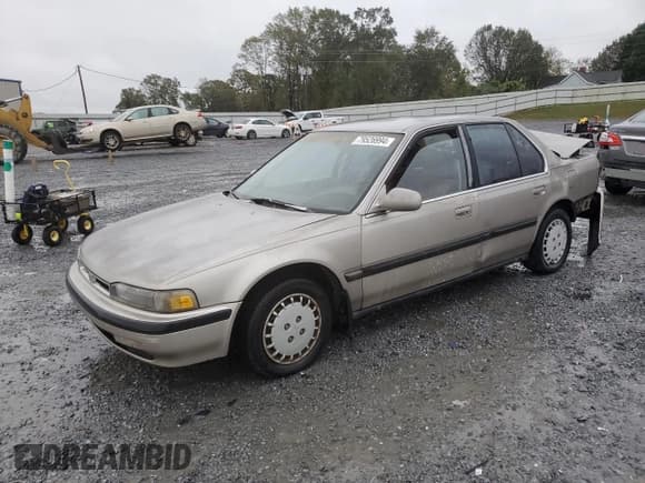 ✅ 1991 Honda Accord • VIN: 1HGCB7657MA205500 • Лот: 79526994. Опубликован ранее на Copart с пробегом 242 211 миль. Бесплатный доступ к архиву аукционных продаж из США и подробный отчёт об истории автомобиля на DreamBid. Изображение 1.