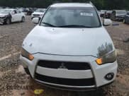 ✅ 2010 Mitsubishi Outlander SE • VIN: JA4AS3AW4AZ003008 • Лот: 58407905. Опубликован ранее на Copart с пробегом 204 981 миль. Бесплатный доступ к архиву аукционных продаж из США и подробный отчёт об истории автомобиля на DreamBid. Изображение 14.