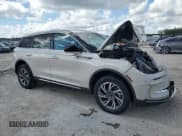 ✅ 2024 Lincoln Corsair Premiere • VIN: 5LMCJ1CA4RUL00613 • Lot: 85643725. Listed on Copart with 12,143 mi. Free auction sales archive from the USA and detailed vehicle history report at DreamBid. Image 4.