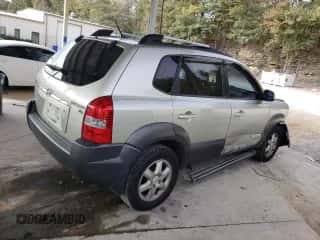 2006 Hyundai Tucson GLS z VIN KM8JN12D56U460604, wystawiony jako Copart lot #78459004 z przebiegiem 140 947 mil mil oraz Szkoda całkowita • Salvage title. Historia ofert i sprzedaży dostępna na DreamBid. Obrazek 3.