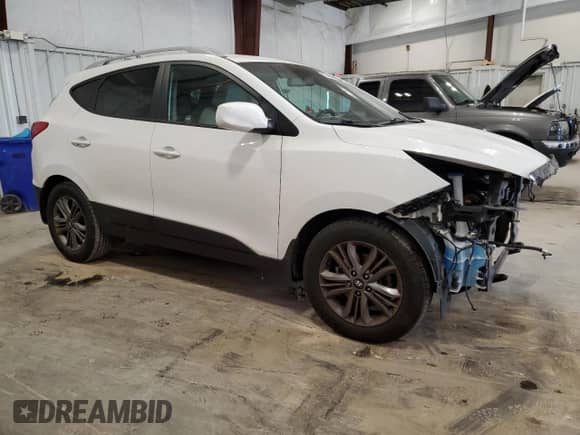 ✅ 2015 Hyundai Tucson SE • VIN: KM8JU3AG2FU017756 • Lot: 73405194. Wystawiony na Copart z przebiegiem 108 812 mil mil. Skorzystaj z bezpłatnego archiwum sprzedaży aukcyjnych z USA i zobacz szczegółowy raport historii pojazdu na DreamBid. Zdjęcie 4.