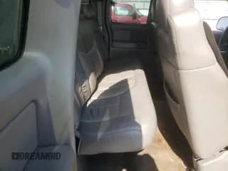 ✅ 2000 Chevrolet Silverado 1500 LS • VIN: 2GCEC19T0Y1353046 • Лот: 58061103. Опубликован ранее на Copart с пробегом 254 490 миль. Бесплатный доступ к архиву аукционных продаж из США и подробный отчёт об истории автомобиля на DreamBid. Изображение 6.