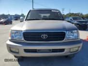 ✅ 2002 Toyota Land Cruiser • VIN: JTEHT05JX22021257 • Lot: 81121465. Wystawiony na Copart z przebiegiem 246 773 mil. Bezpłatny archiwum sprzedaży aukcyjnych z USA i szczegółowy raport historii pojazdu na DreamBid. Zdjęcie 5.