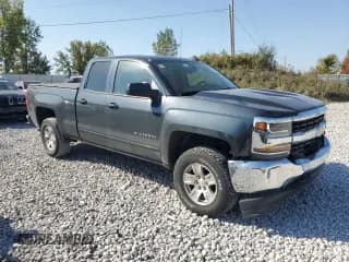 ✅ 2019 Chevrolet Silverado 1500 LT • VIN: 2GCVKPEC3K1143768 • Lot: 74004744. Wystawiony na Copart z przebiegiem 108 799 mil. Bezpłatny archiwum sprzedaży aukcyjnych z USA i szczegółowy raport historii pojazdu na DreamBid. Zdjęcie 4.