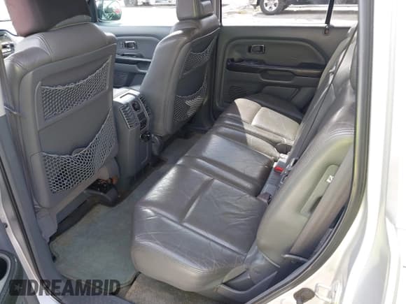 ✅ 2005 Honda Pilot EX-L • VIN: 5FNYF18625B015530 • Lot: 43385557. Wystawiony na IAAI z przebiegiem 233 529 mil. Bezpłatny archiwum sprzedaży aukcyjnych z USA i szczegółowy raport historii pojazdu na DreamBid. Zdjęcie 8.