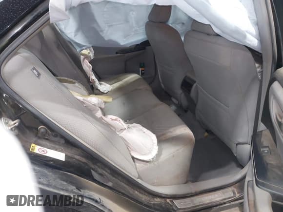 ✅ 2016 Toyota Camry LE • VIN: 4T4BF1FK6GR566934 • Лот: 43582888. Опубликован ранее на IAAI с пробегом 246 307 миль. Бесплатный доступ к архиву аукционных продаж из США и подробный отчёт об истории автомобиля на DreamBid. Изображение 8.