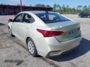 ✅ 2018 Hyundai Accent SE • VIN: 3KPC24A36JE033486 • Lot: 41995147. Wystawiony na IAAI z przebiegiem 75 599 mil. Bezpłatny archiwum sprzedaży aukcyjnych z USA i szczegółowy raport historii pojazdu na DreamBid. Zdjęcie 6.
