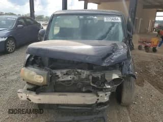 ✅ 2010 Nissan Cube S • VIN: JN8AZ2KRXAT152941 • Lot: 72754064. Wystawiony na Copart z przebiegiem 190 590 mil. Bezpłatny archiwum sprzedaży aukcyjnych z USA i szczegółowy raport historii pojazdu na DreamBid. Zdjęcie 5.