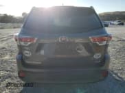 ✅ 2015 Toyota Highlander XLE • VIN: 5TDKKRFH9FS066234 • Lot: 92063265. Wystawiony na Copart z przebiegiem 107 696 mil. Bezpłatny archiwum sprzedaży aukcyjnych z USA i szczegółowy raport historii pojazdu na DreamBid. Zdjęcie 6.