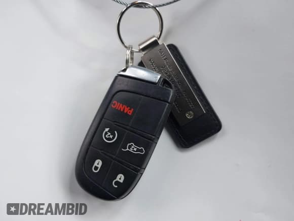 ✅ 2018 Jeep Grand Cherokee Altitude • VIN: 1C4RJEAG1JC430441 • Lot: 42320182. Wystawiony na IAAI z przebiegiem 117 110 mil. Bezpłatny archiwum sprzedaży aukcyjnych z USA i szczegółowy raport historii pojazdu na DreamBid. Zdjęcie 11.