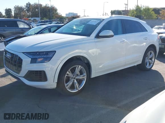 ✅ 2023 Audi Q8 Premium • VIN: WA1AVBF15PD019349 • Lot: 43519853. Listed on IAAI with 17,653 mi. Free auction sales archive from the USA and detailed vehicle history report at DreamBid. Image 2.