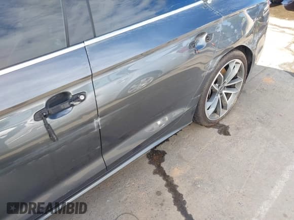 ✅ 2021 Audi A5 Sportback S line Premium Plus • VIN: WAUFACF57MA054789 • Lot: 42287316. Wystawiony na IAAI z przebiegiem 51 449 mil. Bezpłatny archiwum sprzedaży aukcyjnych z USA i szczegółowy raport historii pojazdu na DreamBid. Zdjęcie 18.