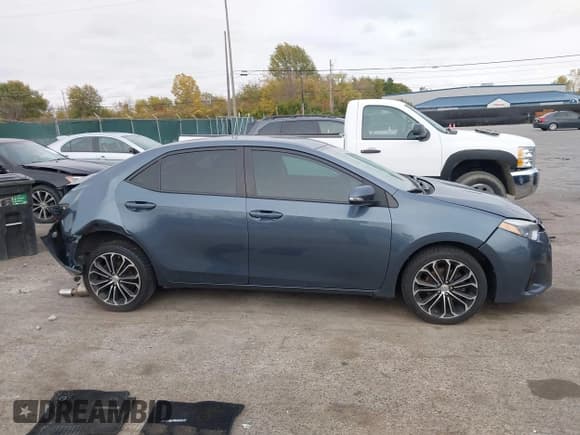 ✅ 2015 Toyota Corolla LE • VIN: 2T1BURHE6FC469772 • Лот: 43491002. Опубликован ранее на IAAI с пробегом 132 982 миль. Бесплатный доступ к архиву аукционных продаж из США и подробный отчёт об истории автомобиля на DreamBid. Изображение 13.