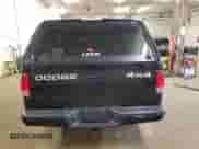 2002 Dodge Dakota Sport z VIN 1B7GG32N92S563589, wystawiony jako Copart lot #79580194 z przebiegiem 110 736 mil mil oraz Czysty tytuł • Clean title. Historia ofert i sprzedaży dostępna na DreamBid. Obrazek 6.