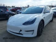 ✅ 2021 Tesla Model 3 Long Range • VIN: 5YJ3E1EB4MF010097 • Lot: 41546083. Wystawiony na IAAI z przebiegiem 128 710 mil. Bezpłatny archiwum sprzedaży aukcyjnych z USA i szczegółowy raport historii pojazdu na DreamBid. Zdjęcie 19.