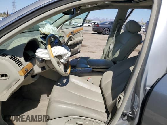 ✅ 2002 Infiniti Q45 • VIN: JNKBF01A42M002214 • Lot: 62602075. Wystawiony na Copart z przebiegiem Nie podano. Bezpłatny archiwum sprzedaży aukcyjnych z USA i szczegółowy raport historii pojazdu na DreamBid. Zdjęcie 7.