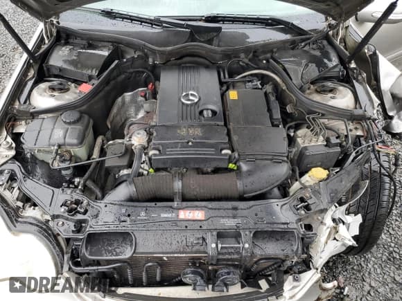 ✅ 2005 Mercedes-Benz C 230 Kompressor • VIN: WDBRF40J05F572730 • Lot: 56742355. Listed on Copart with 130,211 mi. Free auction sales archive from the USA and detailed vehicle history report at DreamBid. Image 11.