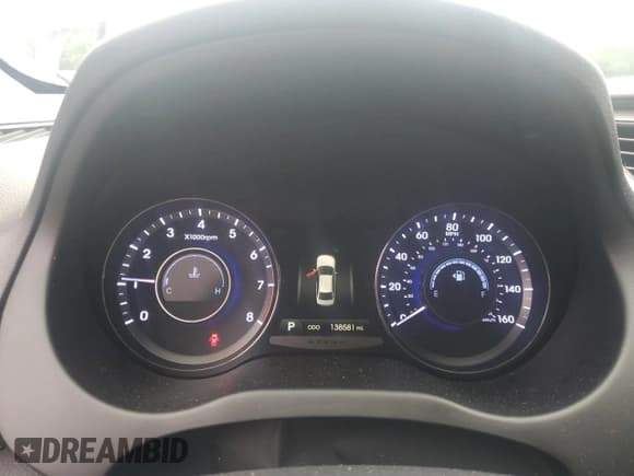 ✅ 2014 Hyundai Azera Limited • VIN: KMHFH4JG9EA342081 • Лот: 60151565. Опубликован ранее на Copart с пробегом 138 351 миль. Бесплатный доступ к архиву аукционных продаж из США и подробный отчёт об истории автомобиля на DreamBid. Изображение 9.