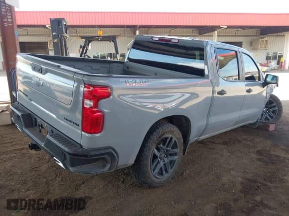 ✅ 2024 Chevrolet Silverado 1500 Custom Trail Boss • VIN: 3GCUDCE8XRG314561 • Lot: 43513374. Listed on IAAI with 35,177 mi. Free auction sales archive from the USA and detailed vehicle history report at DreamBid. Image 4.