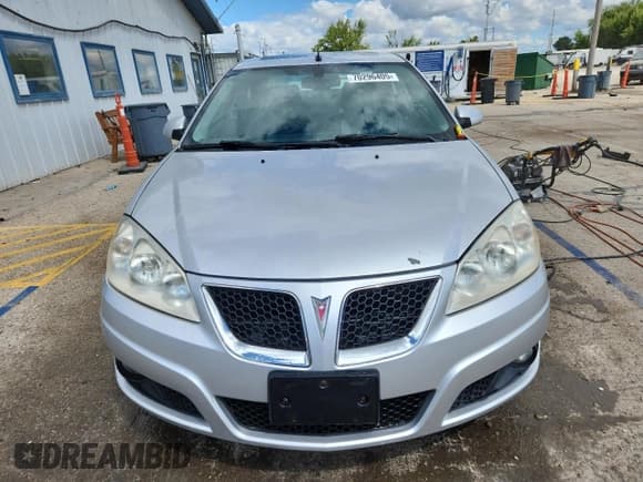 ✅ 2010 Pontiac G6 • VIN: 1G2ZA5EN7A4165807 • Lot: 70296405. Listed on Copart with 184,435 mi. Free auction sales archive from the USA and detailed vehicle history report at DreamBid. Image 5.