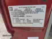 2001 Chevrolet Suburban LS z VIN 1GNFK16T31J205858, wystawiony jako Copart lot #48822154 z przebiegiem 161 849 mil mil oraz Szkoda całkowita • Salvage title. Historia ofert i sprzedaży dostępna na DreamBid. Obrazek 16.