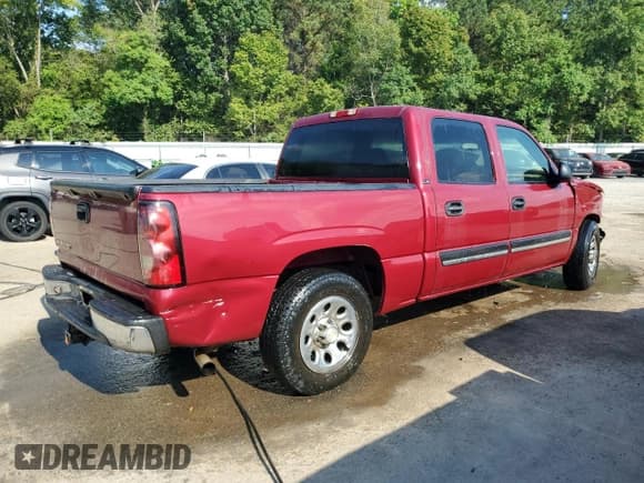 ✅ 2006 Chevrolet Silverado 1500 LS • VIN: 2GCEC13V161316949 • Лот: 72409744. Опубликован ранее на Copart с пробегом 315 070 миль. Бесплатный доступ к архиву аукционных продаж из США и подробный отчёт об истории автомобиля на DreamBid. Изображение 3.