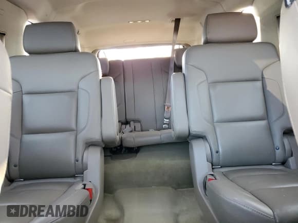 ✅ 2016 Chevrolet Suburban LTZ • VIN: 1GNSKJKCXGR384771 • Lot: 78852114. Wystawiony na Copart z przebiegiem Nie podano. Bezpłatny archiwum sprzedaży aukcyjnych z USA i szczegółowy raport historii pojazdu na DreamBid. Zdjęcie 10.