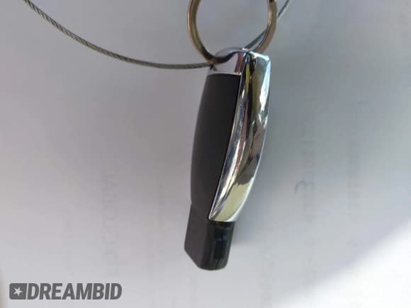 ✅ 2011 Mercedes-Benz E 350 • VIN: WDDKK5GF4BF085134 • Lot: 43751795. Listed on IAAI with 94,043 mi. Free auction sales archive from the USA and detailed vehicle history report at DreamBid. Image 11.