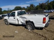 ✅ 2000 GMC Sierra 1500 SL • VIN: 1GTEC14W5YE121039 • Lot: 91102705. Wystawiony na Copart z przebiegiem 243 924 mil. Bezpłatny archiwum sprzedaży aukcyjnych z USA i szczegółowy raport historii pojazdu na DreamBid. Zdjęcie 3.