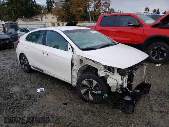 2017 Hyundai Ioniq SEL с VIN KMHC75LCXHU047094, выставлен на аукционе Copart как лот 79287044 с пробегом 107 764 миль миль и Списание • Salvage title. История ставок и продаж доступна на DreamBid. Изображение 4.